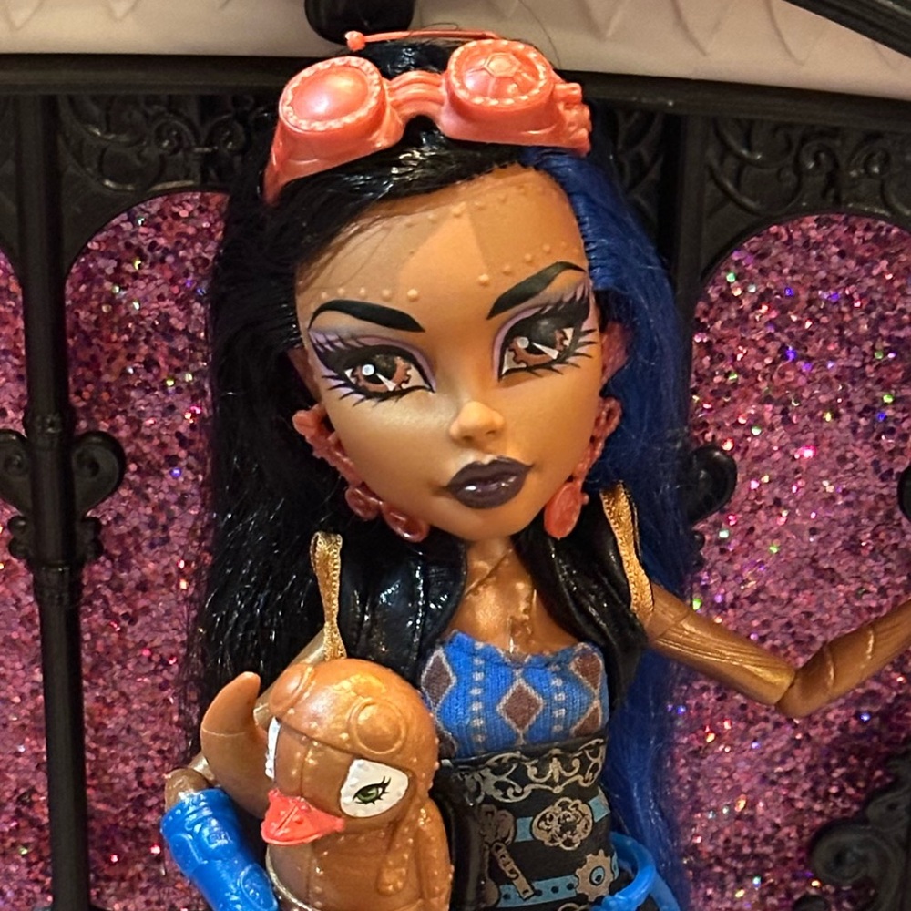 Monster High Robecca Steam Core Doll